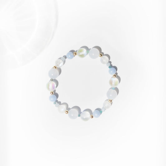 Women's Beaded Bracelet for Growth, Communication and Emotional Balance, Blue Lace Agate, Blue Chalcedony, Matte Aura Quartz and Moonstone