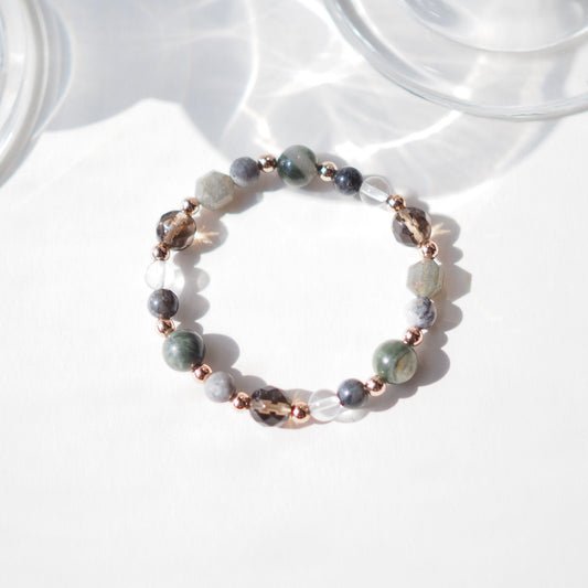 For Strength, Confidence and Manifestation Women's Beaded Bracelet with Clear Quartz, Smoky Quartz and Labradorite